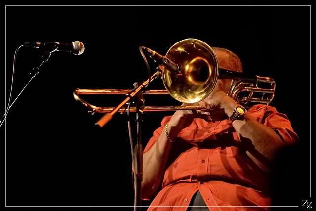 NIK_8982 Fred Wesley 10-11-2015 (Zz)  (p).jpg